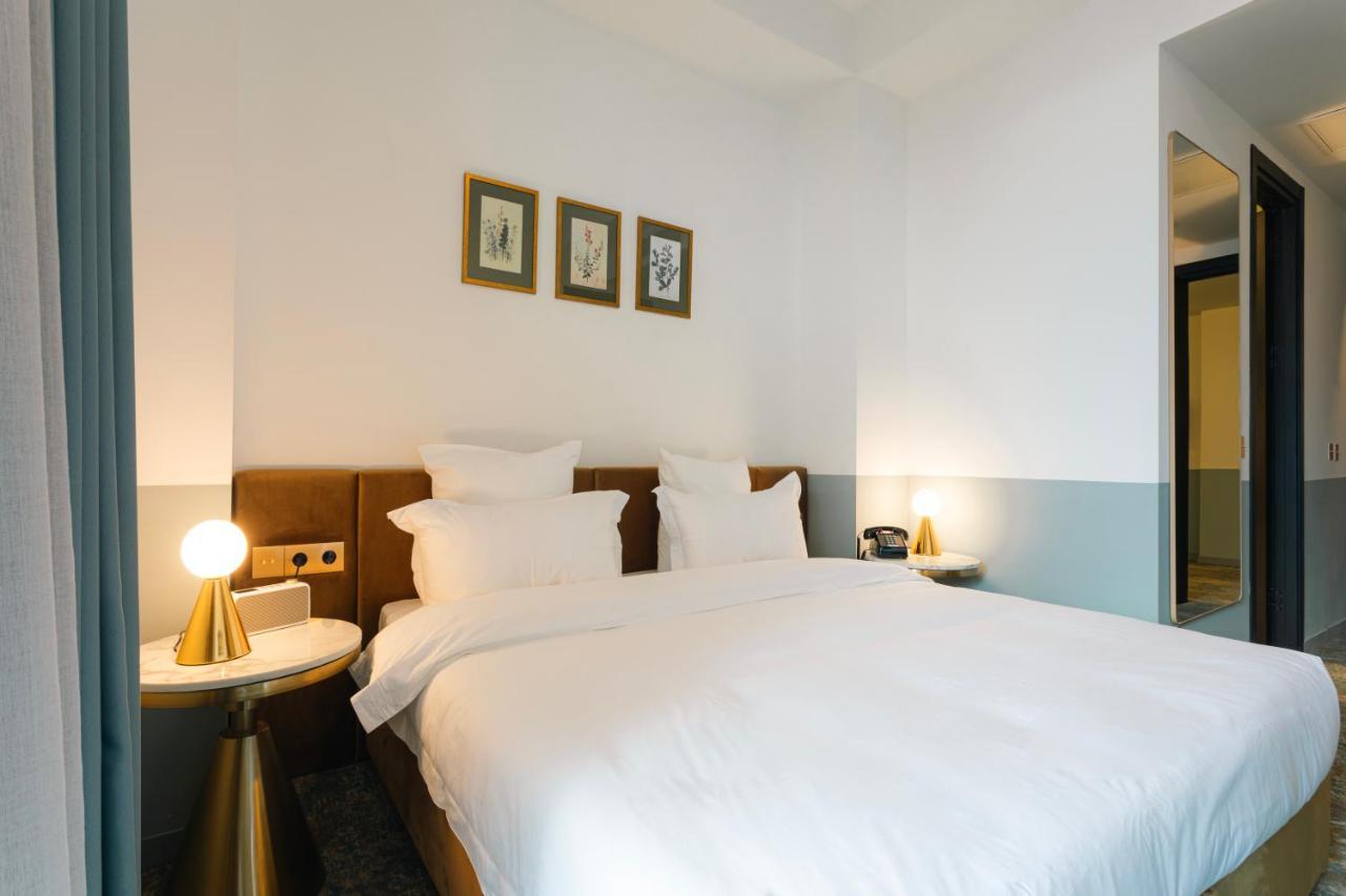 Castor & Pollux 4* Tbilisi