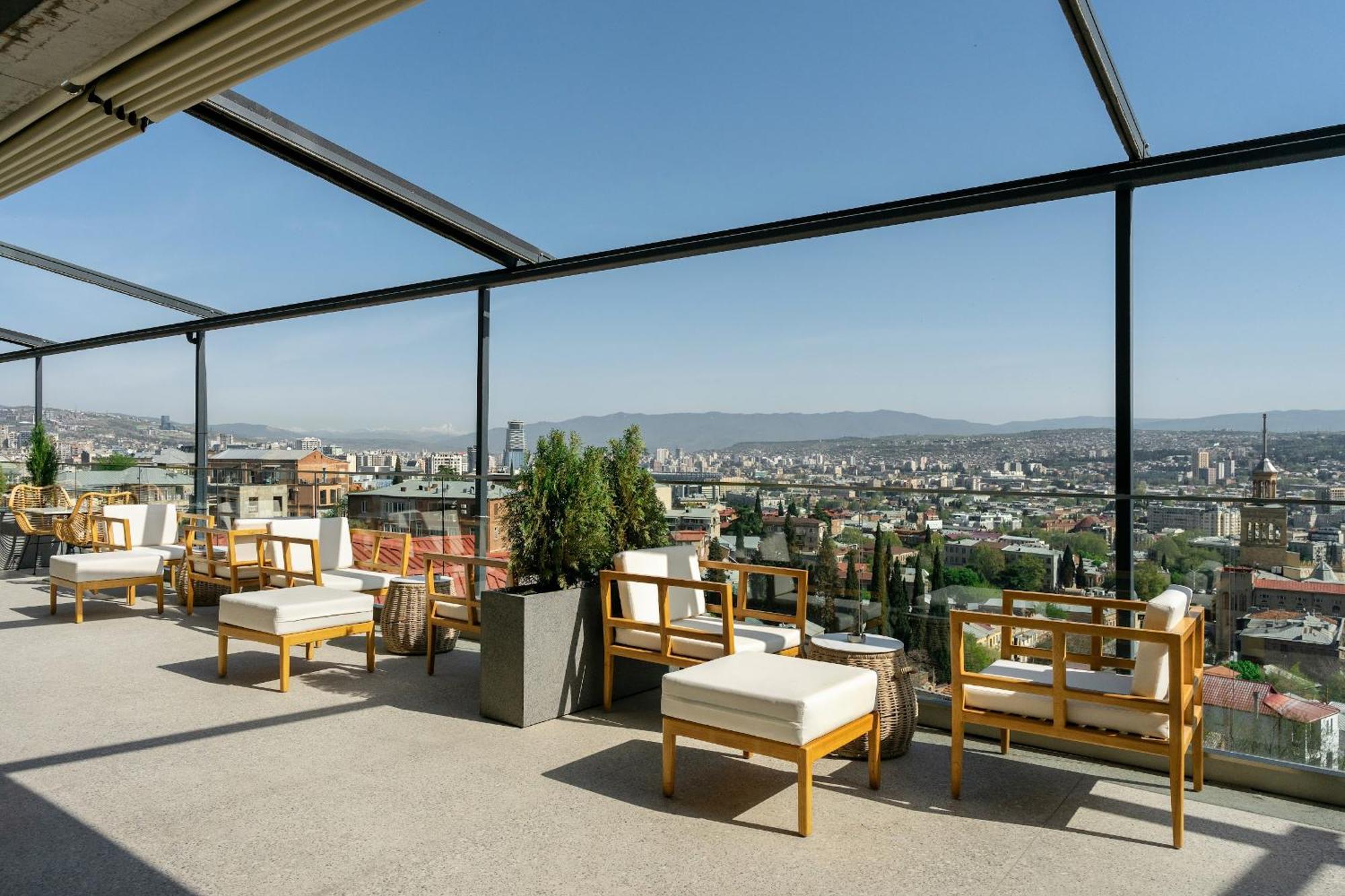 Castor & Pollux Hotel